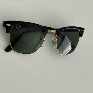 Ray-Ban Clubmaster Sunglasses